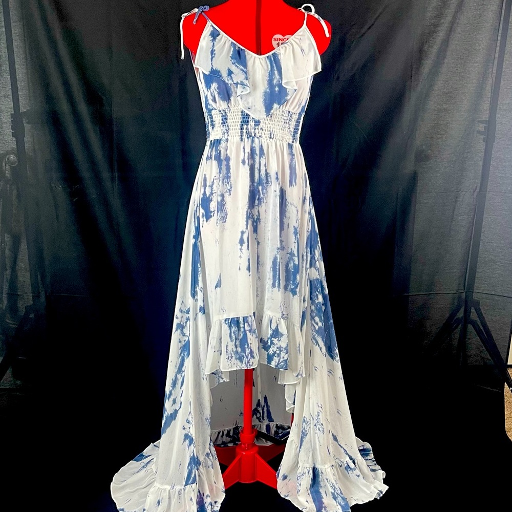 Guess High and low dress size M.